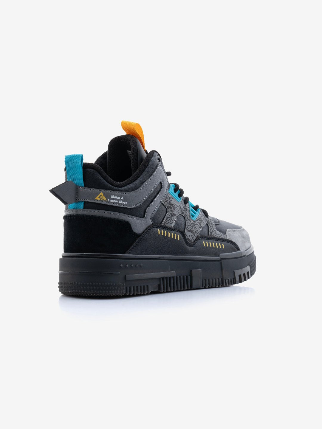 Rear view of Street Skate Black Sneakers – Black streetwear shoes with flat sole comfort